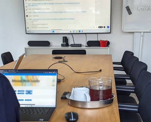 Michael in der Vorbereitung auf einen Workshop